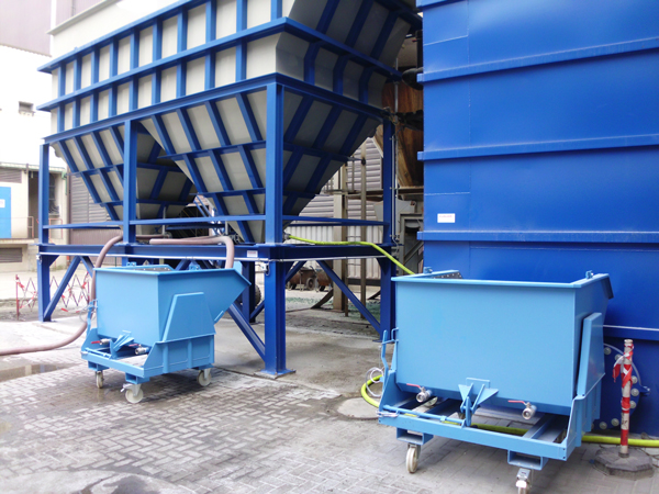 Clarification and sedimentation tanks with lamella