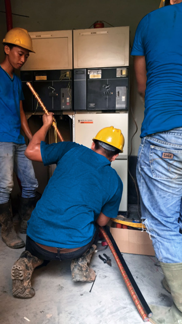 Proyek Hotel Emporium